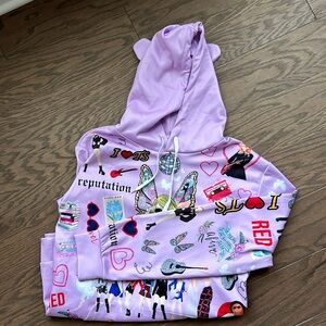 Taylor Swift Hooded Sweatshirt